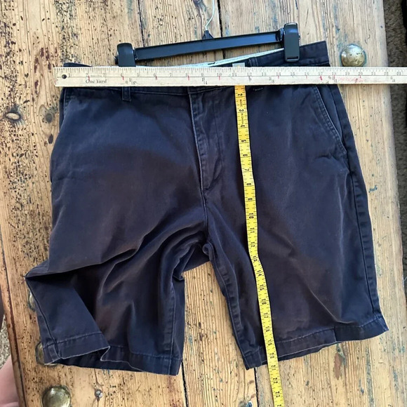 Dockers Men's Black Shorts Size 34 - Picture 7 of 7